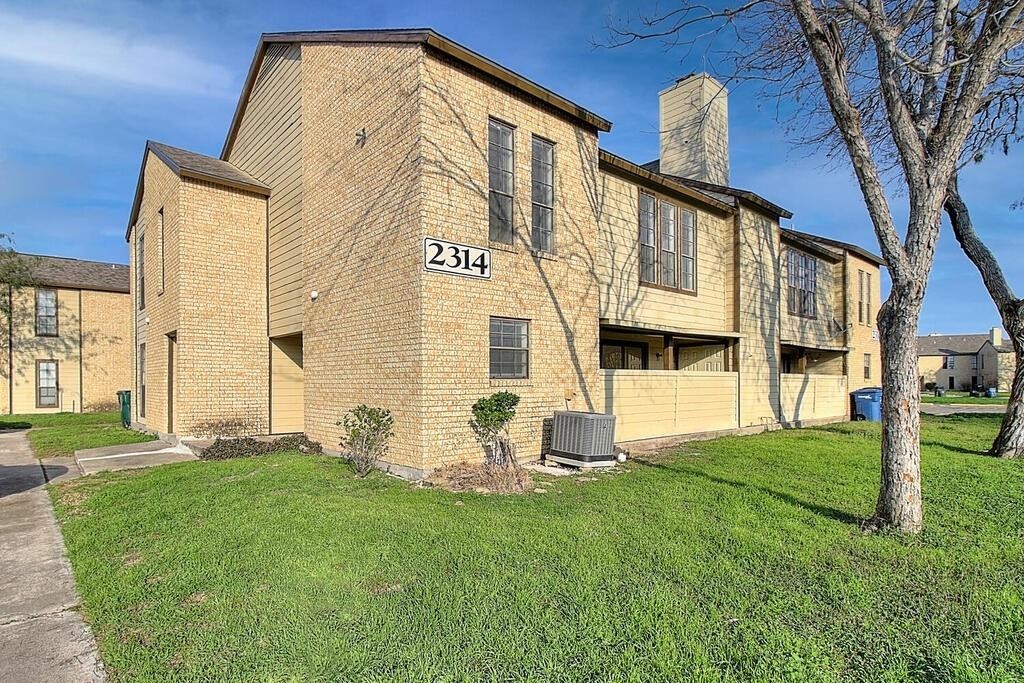 Corpus Christi Condo: 2314 Capitan Drive