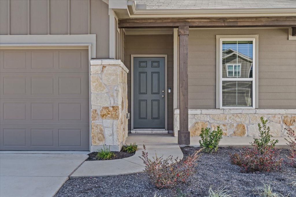 Buda Condo: 408 Kapok Street