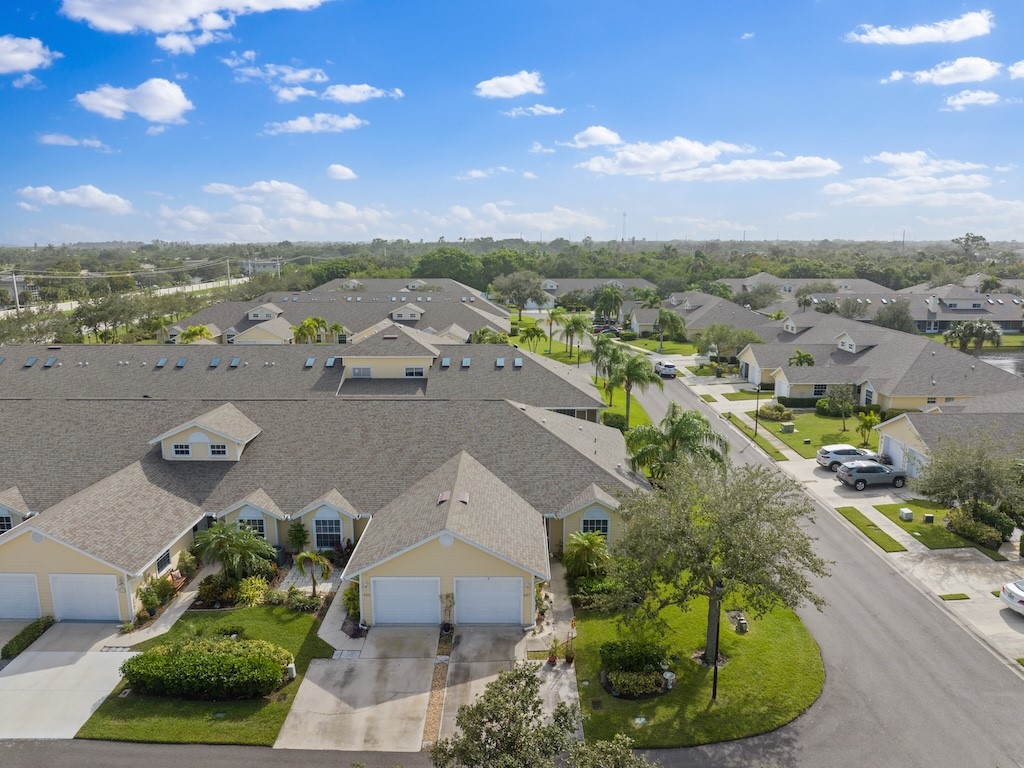 Vero Beach Condo: 497 7th Street