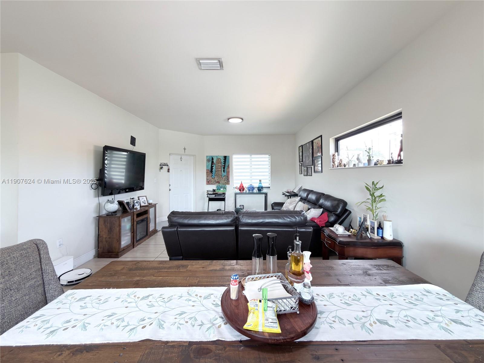 Miami Condo: 1053 Southwest 29th Court