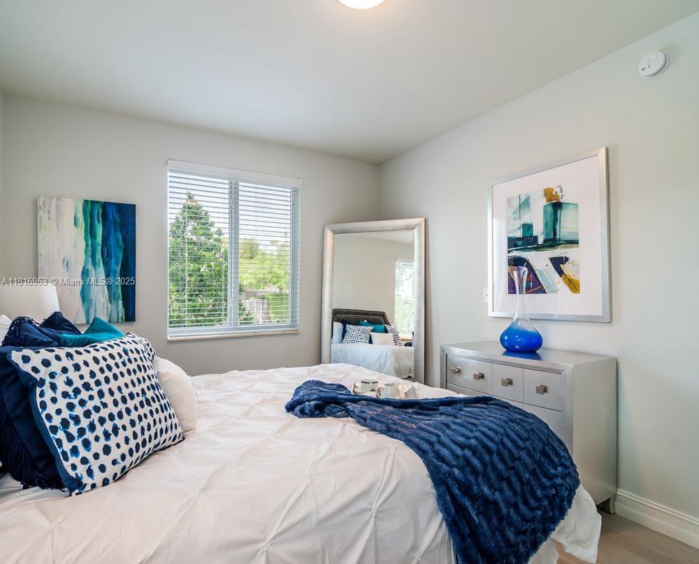 Miami Condo: 833 Southwest 13th Court