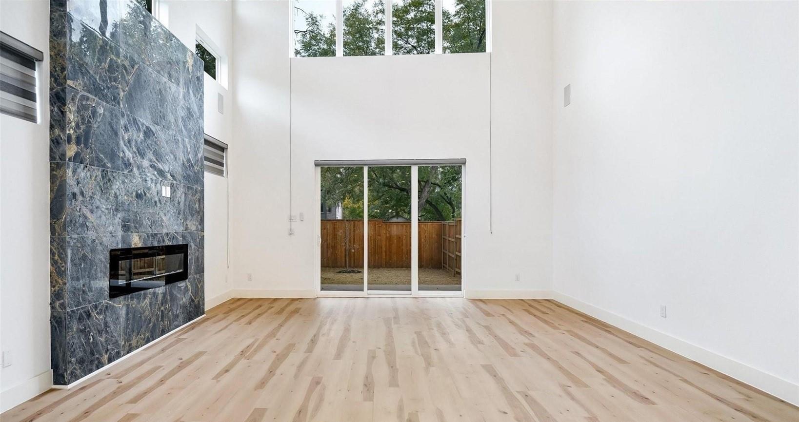 Dallas Townhome: 2318 Arroyo Avenue