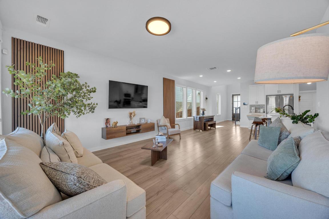 Buda Condo: 6404 Mallord Brook Bend