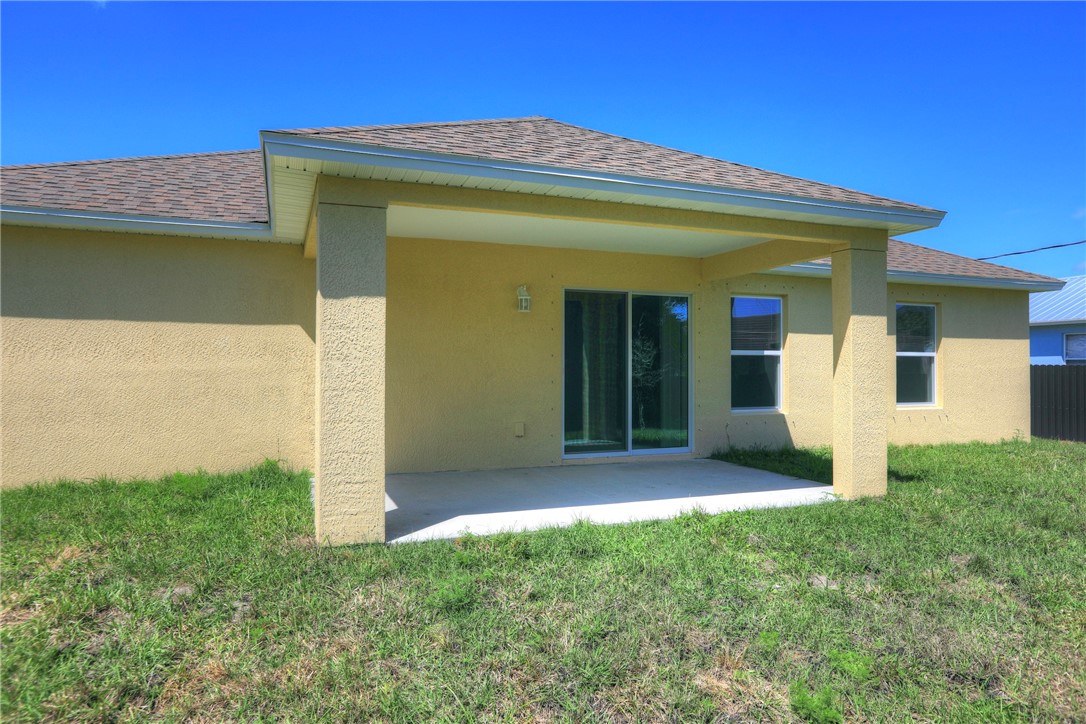 Vero Beach Condo: 8476 104th Avenue