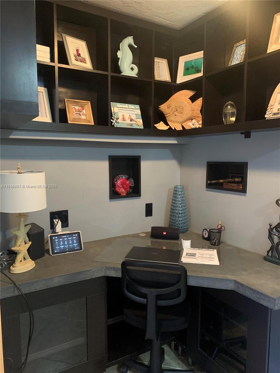 Key Largo Condo: 63 Bass Avenue