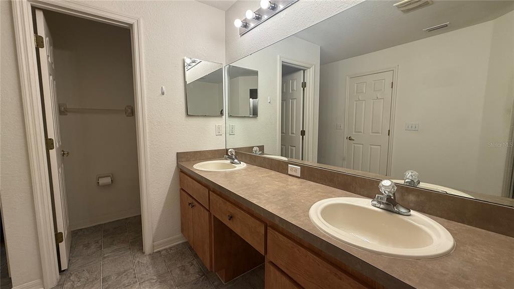 Winter Haven Condo: 175 Cloverdale Road