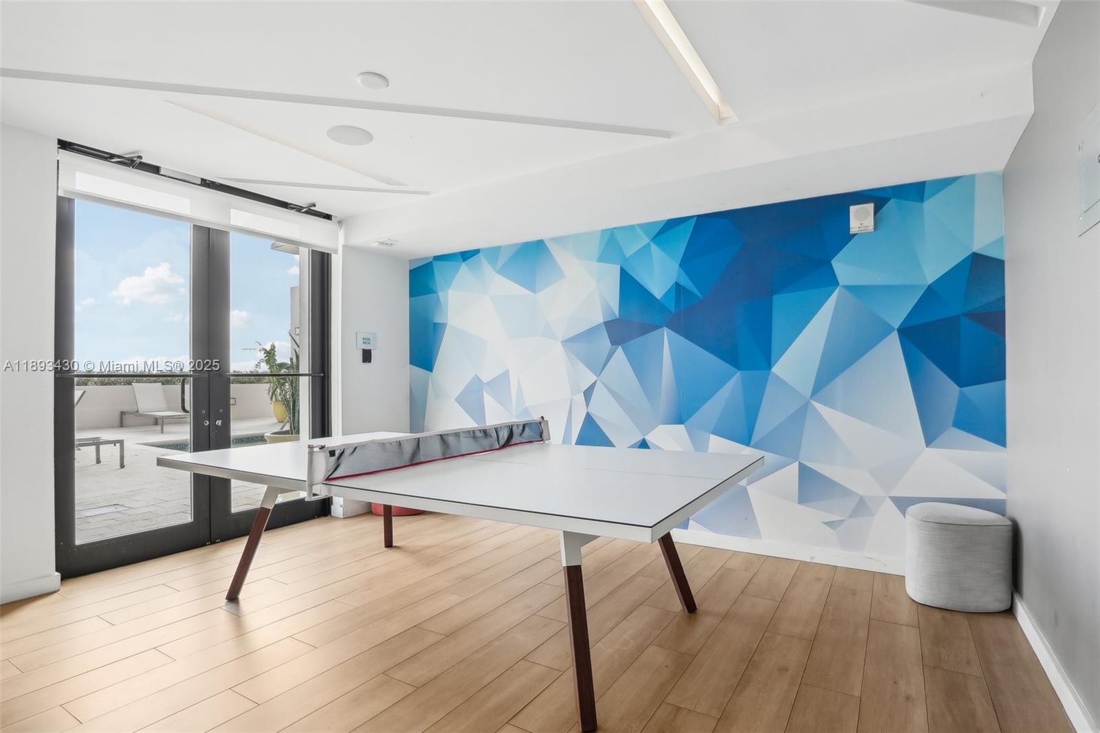 Miami Condo: 1501 Southwest 37th Avenue