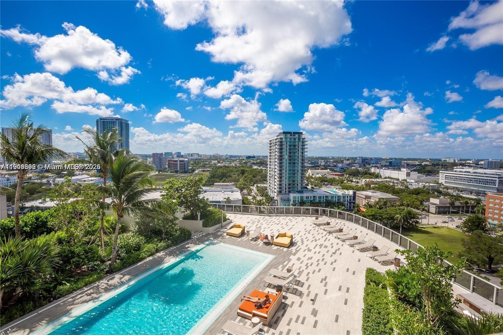 Miami Condo: 488 Northeast 18th Street