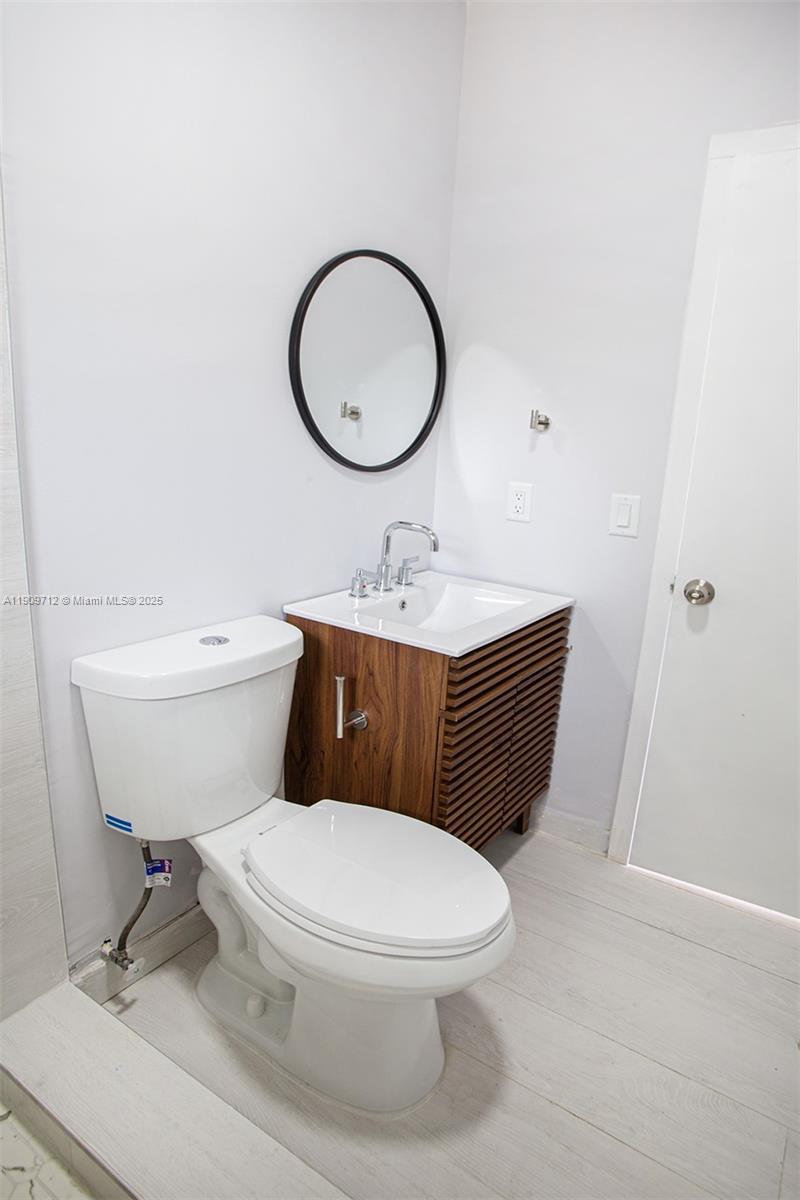 Miami Condo: 2424 Northwest 7th Court