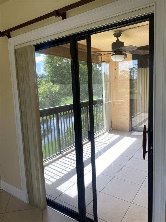 Coral Springs Condo: 5701 Riverside Drive