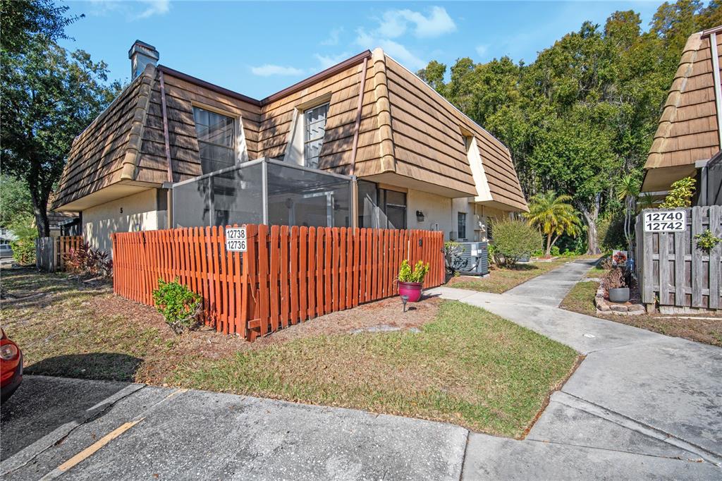 Tampa Condo: 12738 Wood Trail Boulevard