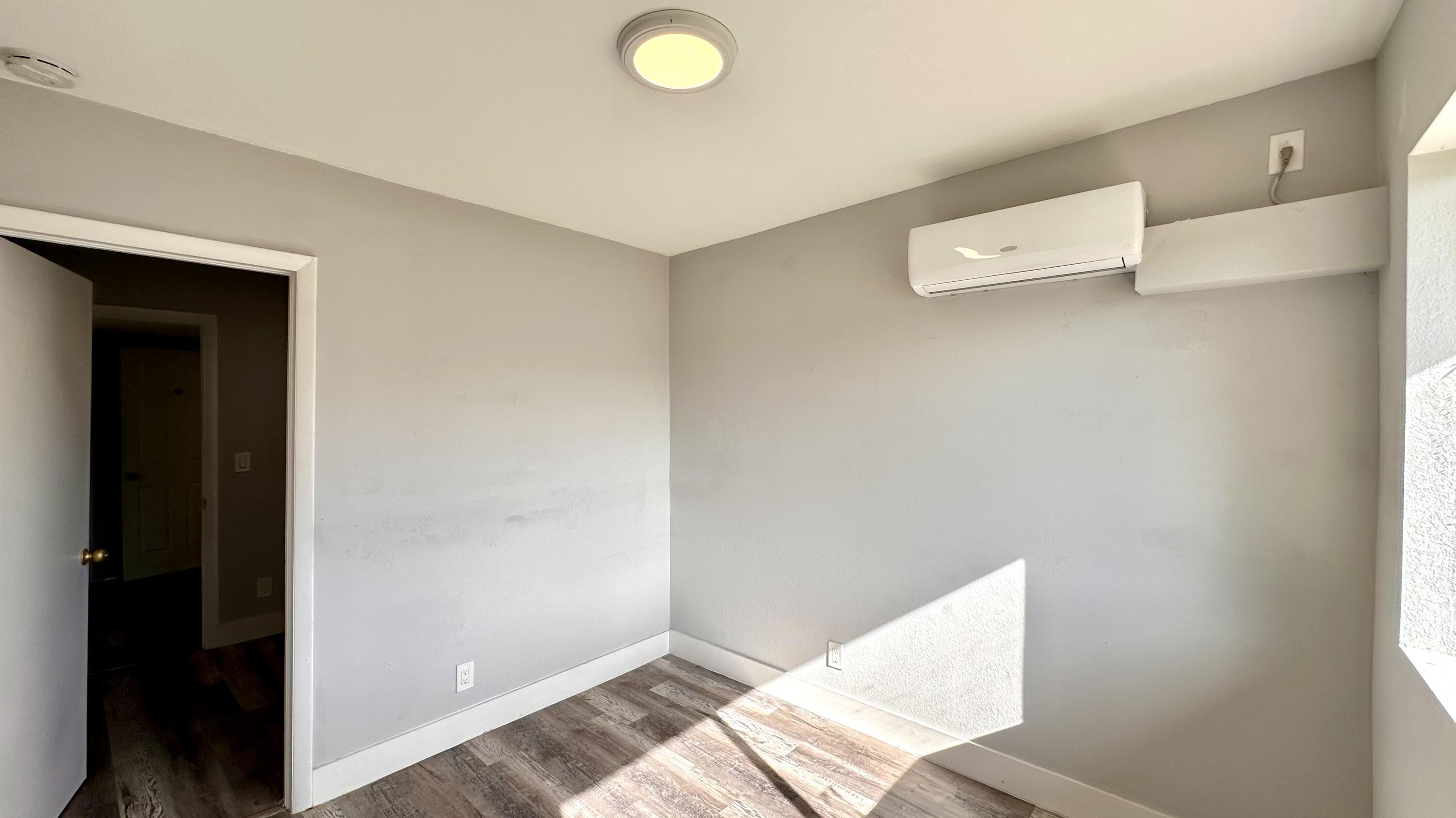 Greenacres Condo: 309 Swain Boulevard