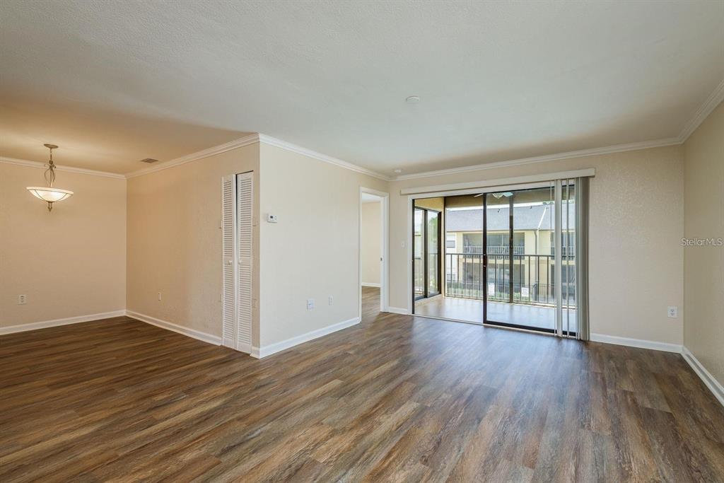 Largo Condo: 12293 Sailwinds Drive