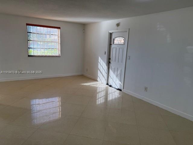 Hallandale Beach Condo: 421 Northeast 1st Street