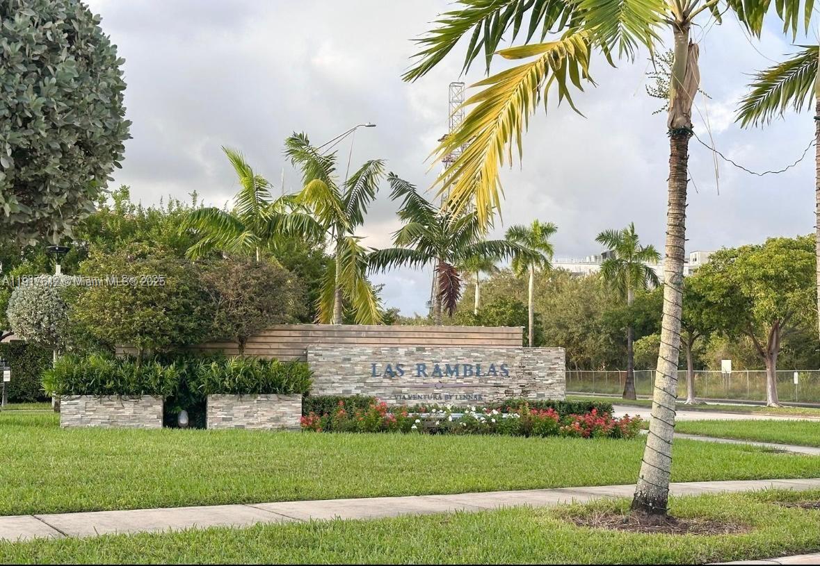 Miami Condo: 244 Northeast 210th Way