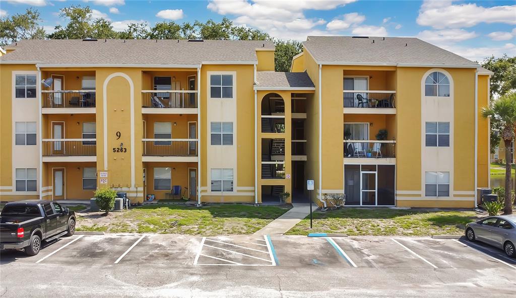 Kissimmee Condo: 5263 Images Circle
