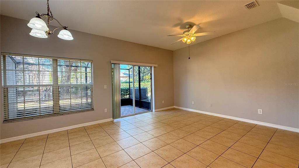 Kissimmee Condo: 2481 Caravelle Circle