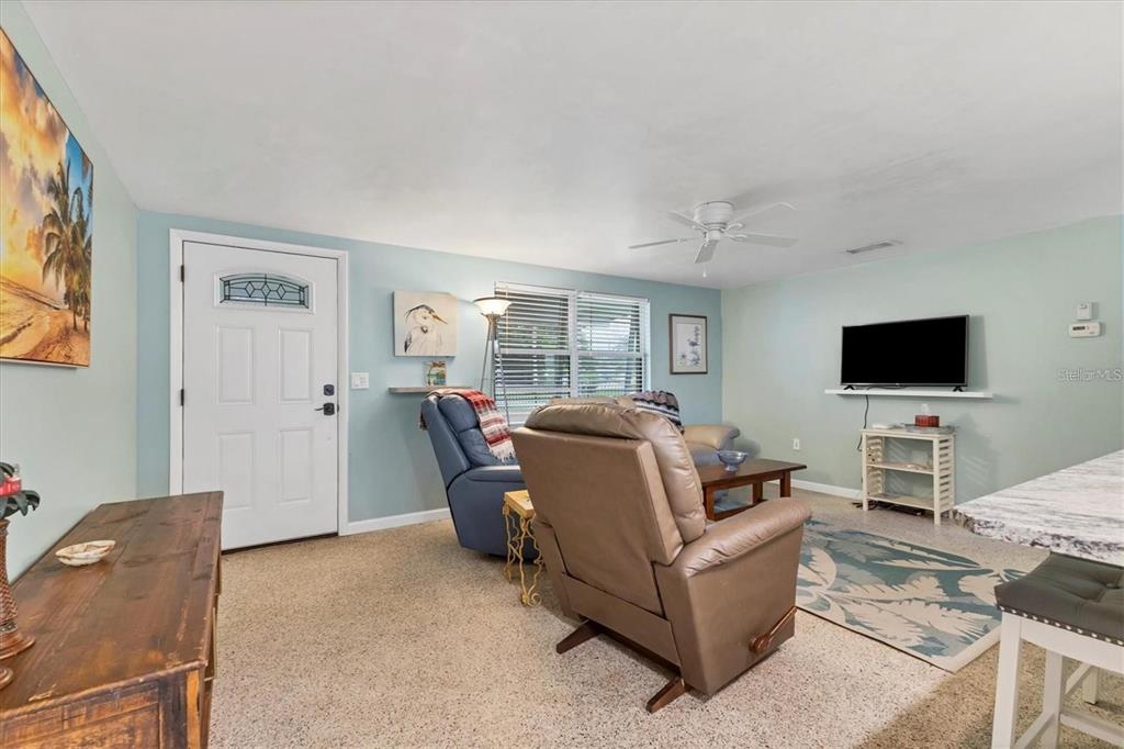 Sarasota Condo: 1686 Chapline Lane