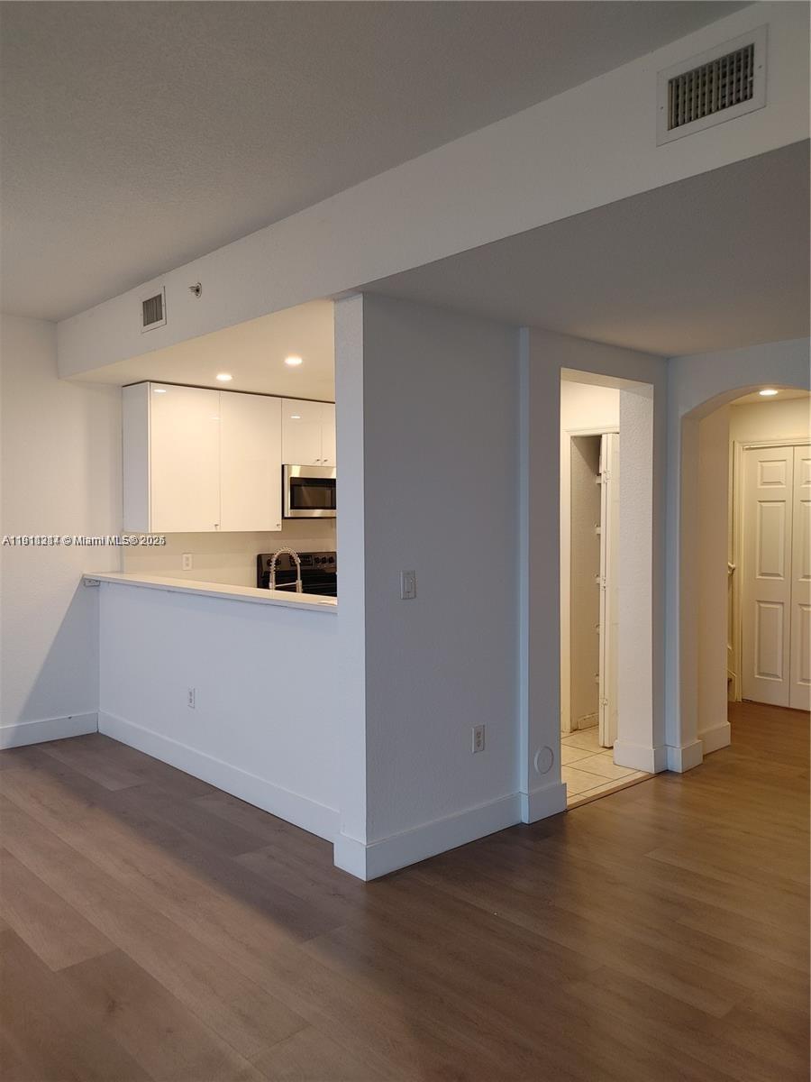 Doral Condo: 10901 Northwest 83rd Street