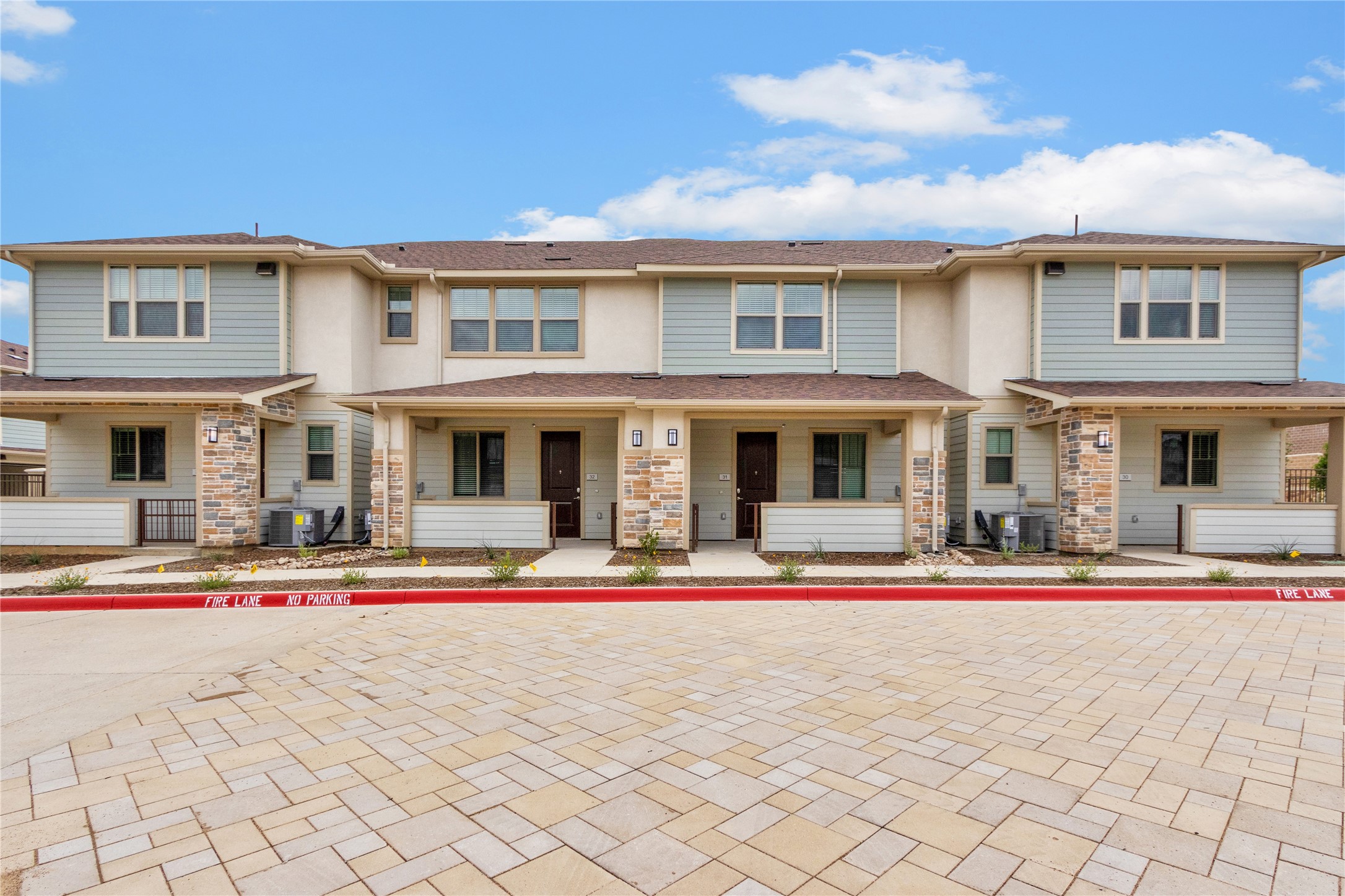 Arlington Condo: 5900-20 Highway 287 Frontage Road