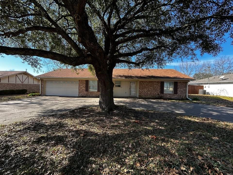 Sulphur Springs Condo: 116 Kimberly Street