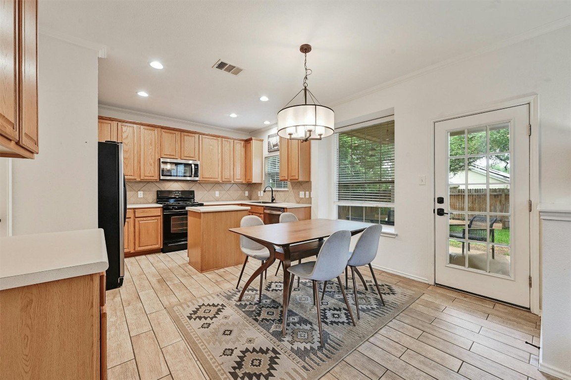 Austin Condo: 3412 Lynnbrook Drive
