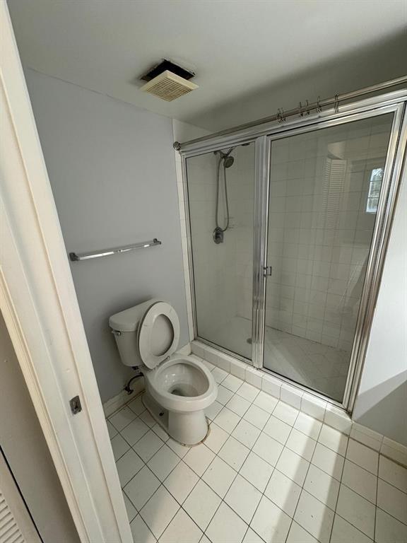 Pompano Beach Condo: 4808 North State Road 7