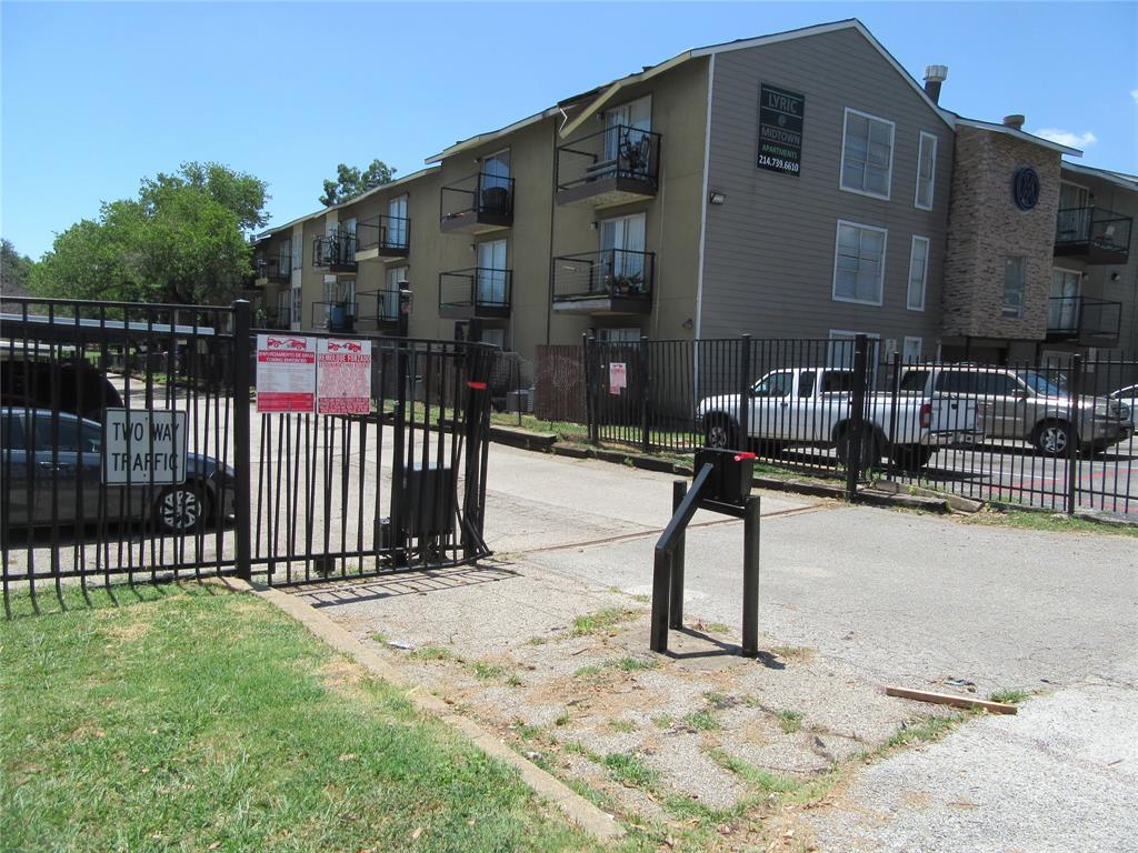Dallas Condo: 7126 Holly Hill Drive