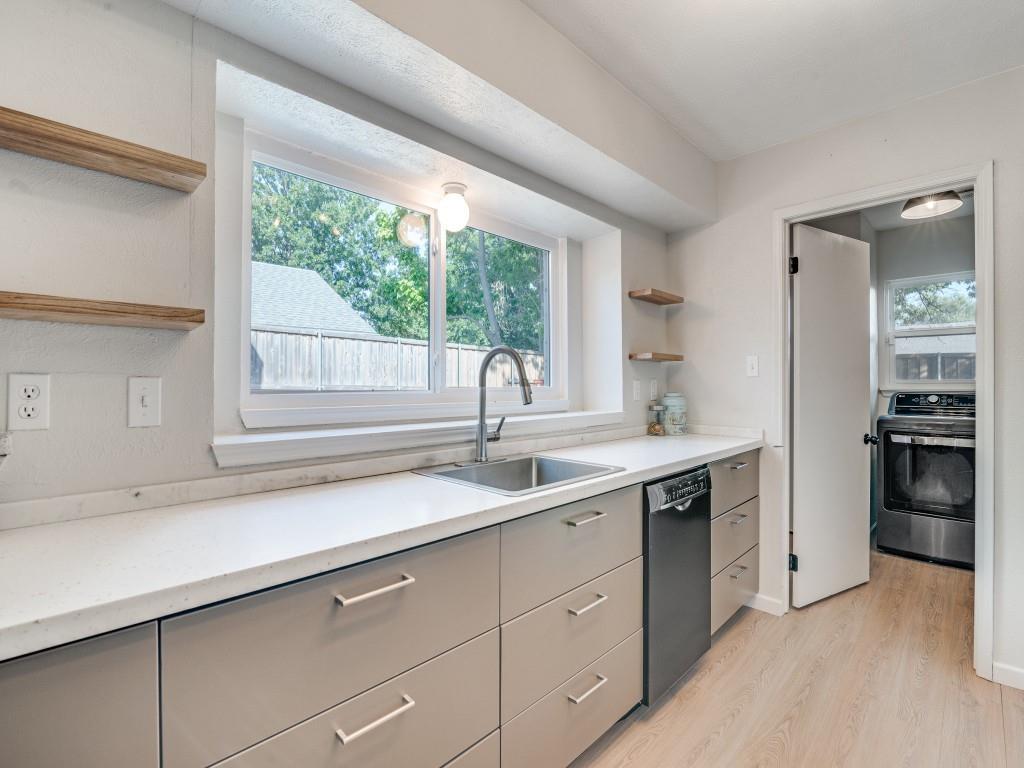 Rowlett Condo: 9322 Shipman Street