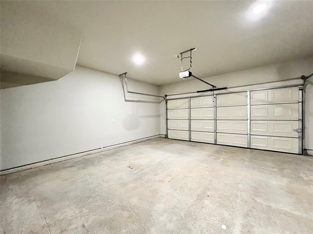 Burleson Condo: 3501 East Renfro Street