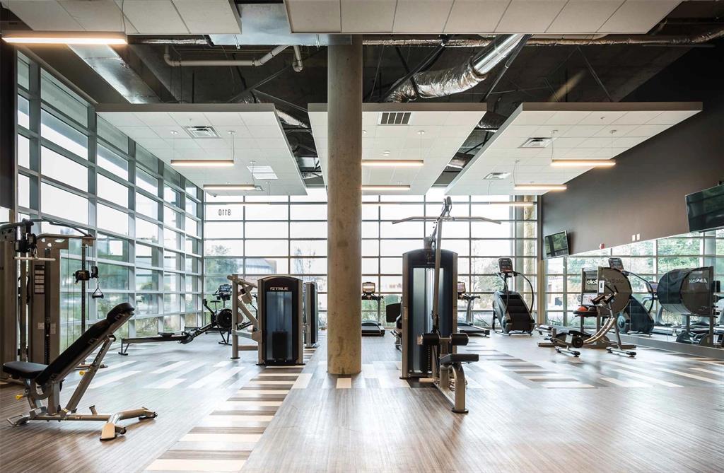 Dallas Condo: 8110 Park Lane