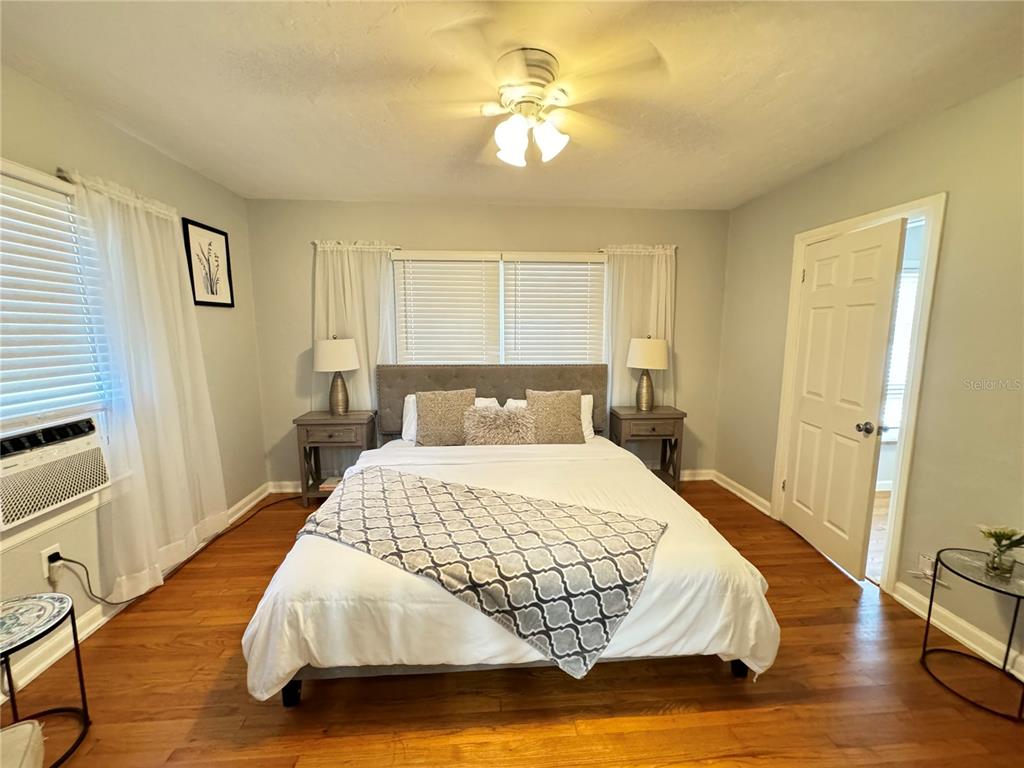 Orlando Condo: 607 Harwood Street