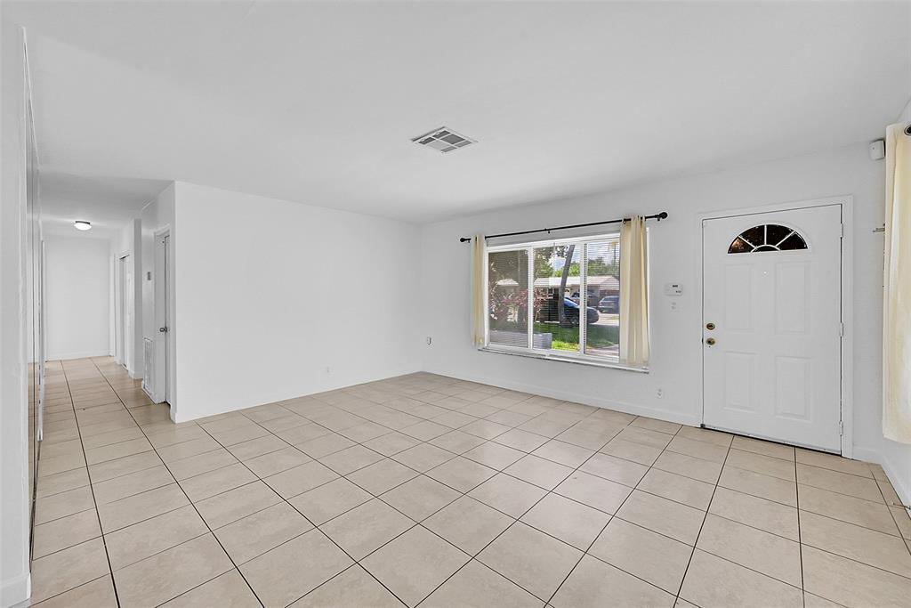 North Lauderdale Condo: 6421 Southwest 16th Street
