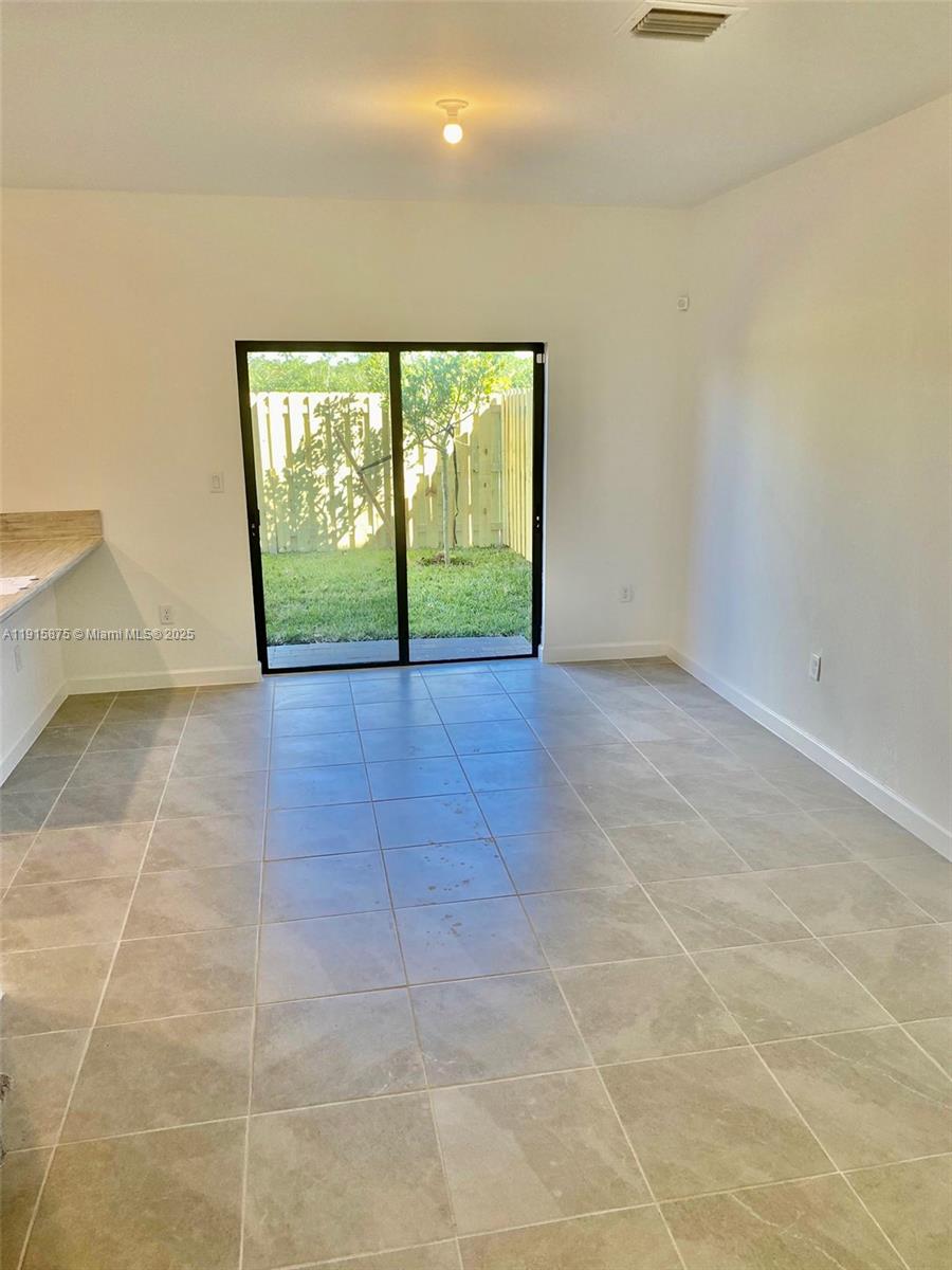 Homestead Condo: 28701 Southwest 132nd Place