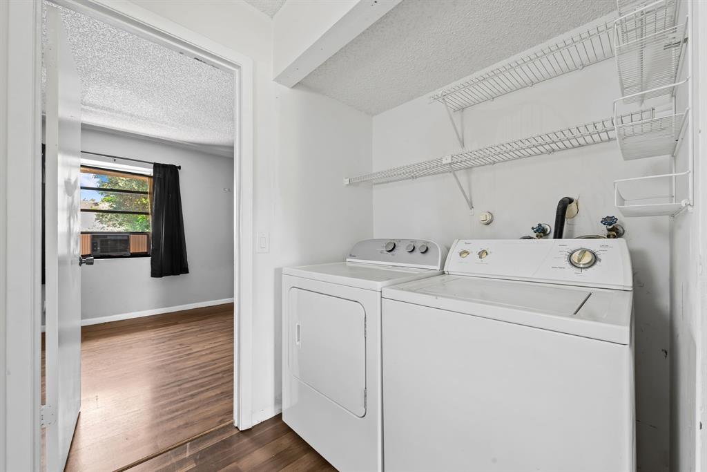 Fort Lauderdale Condo: 4902 Northwest 82nd Avenue