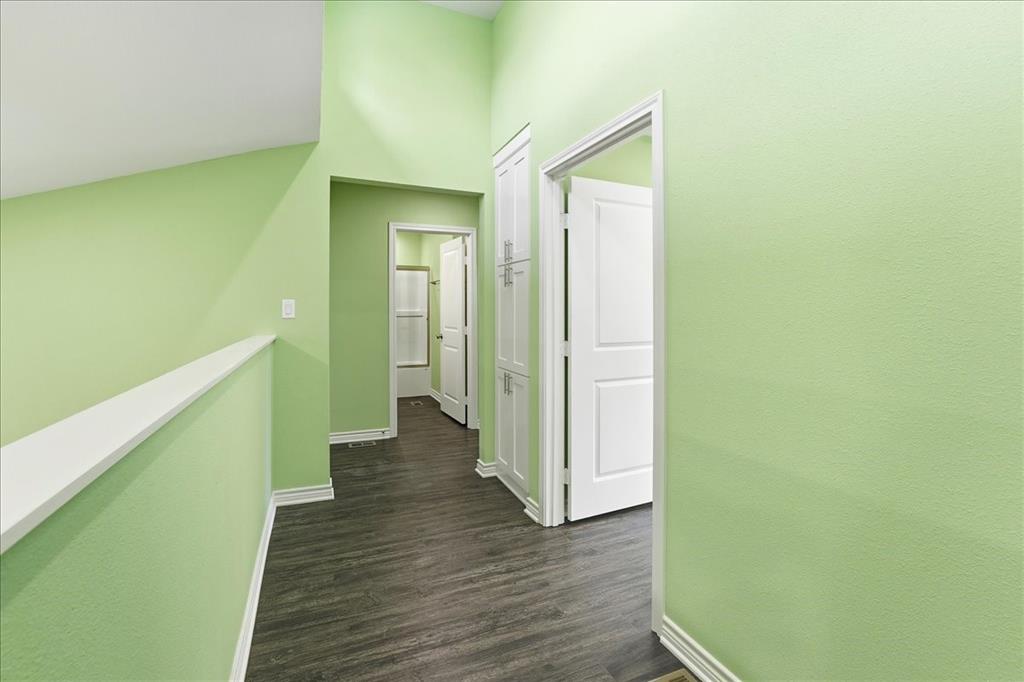 Mineola Condo: 806 South Newsom Street