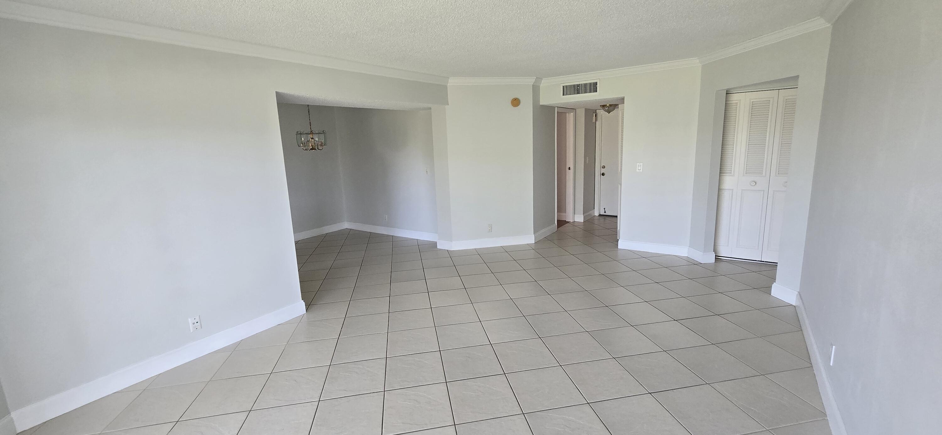 Lake Worth Condo: 3661 Via Poinciana