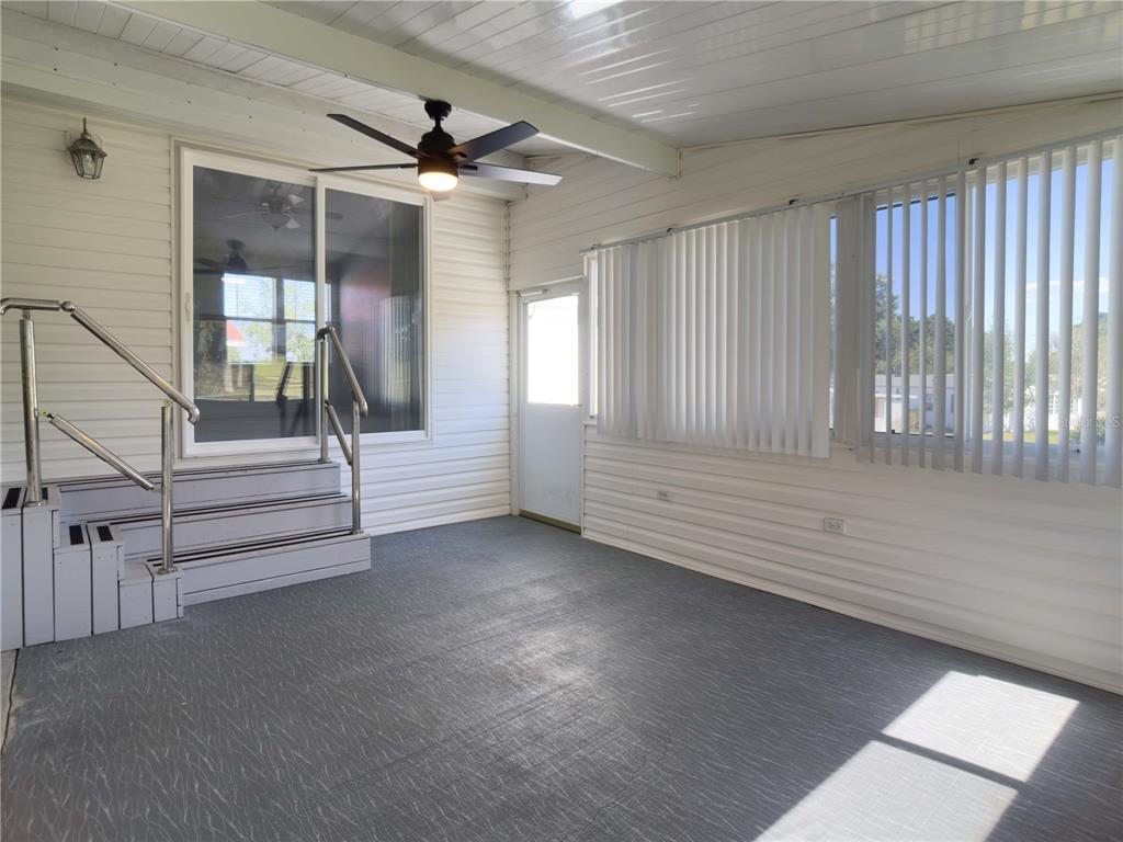 Davenport Condo: 50989 Highway 27