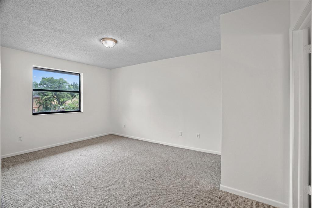 Pembroke Pines Condo: 1013 Southwest 112th Terrace