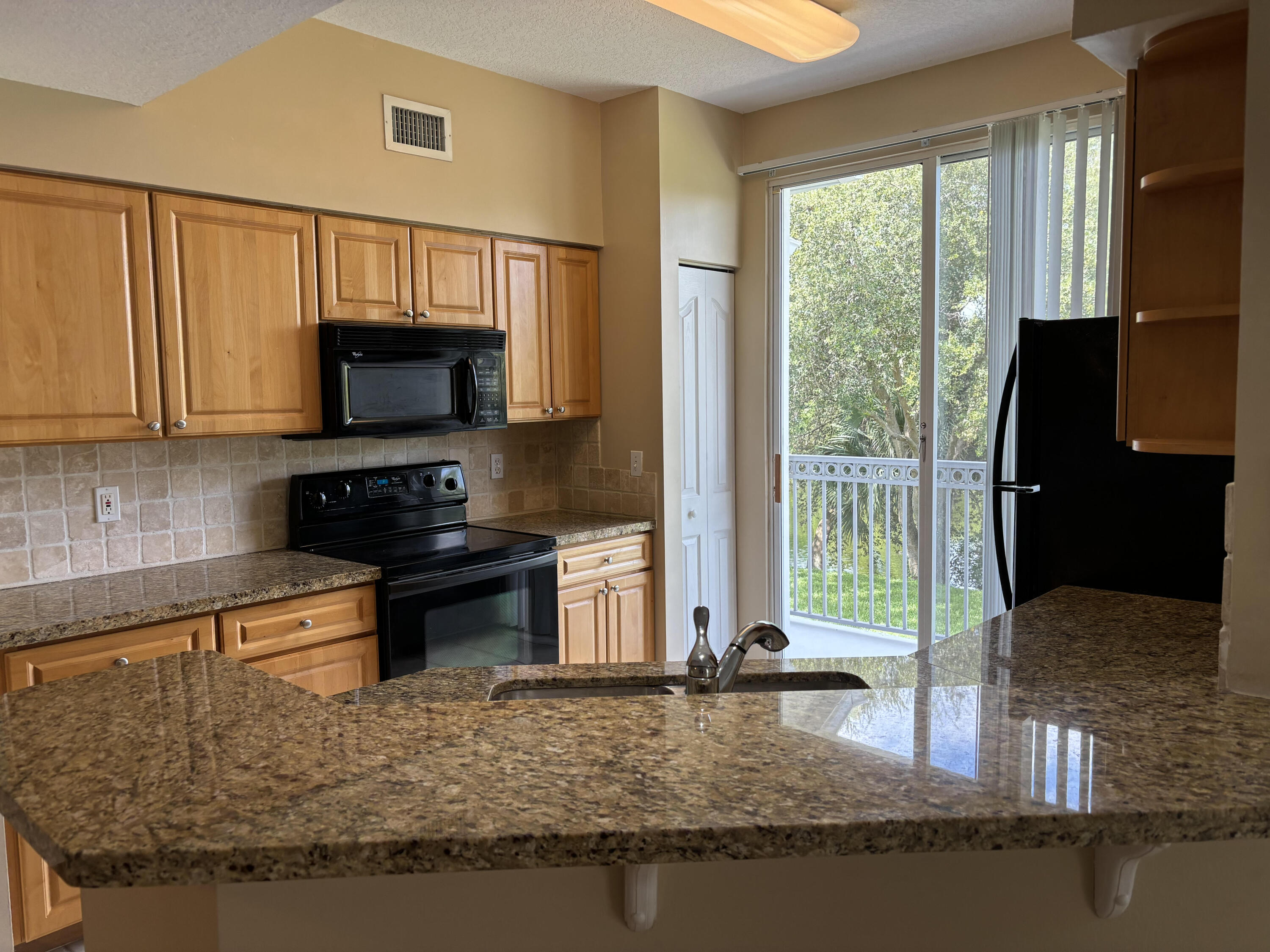 Delray Beach Condo: 2048 Alta Meadows Lane