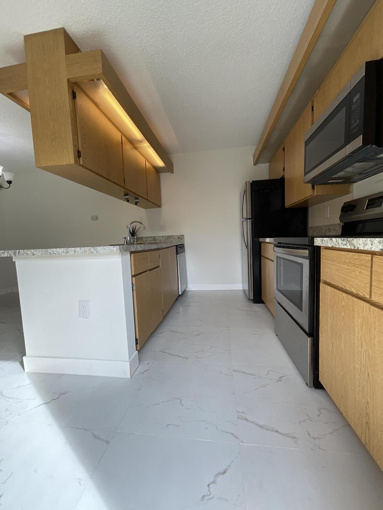 West Palm Beach Condo: 7420 74th Way