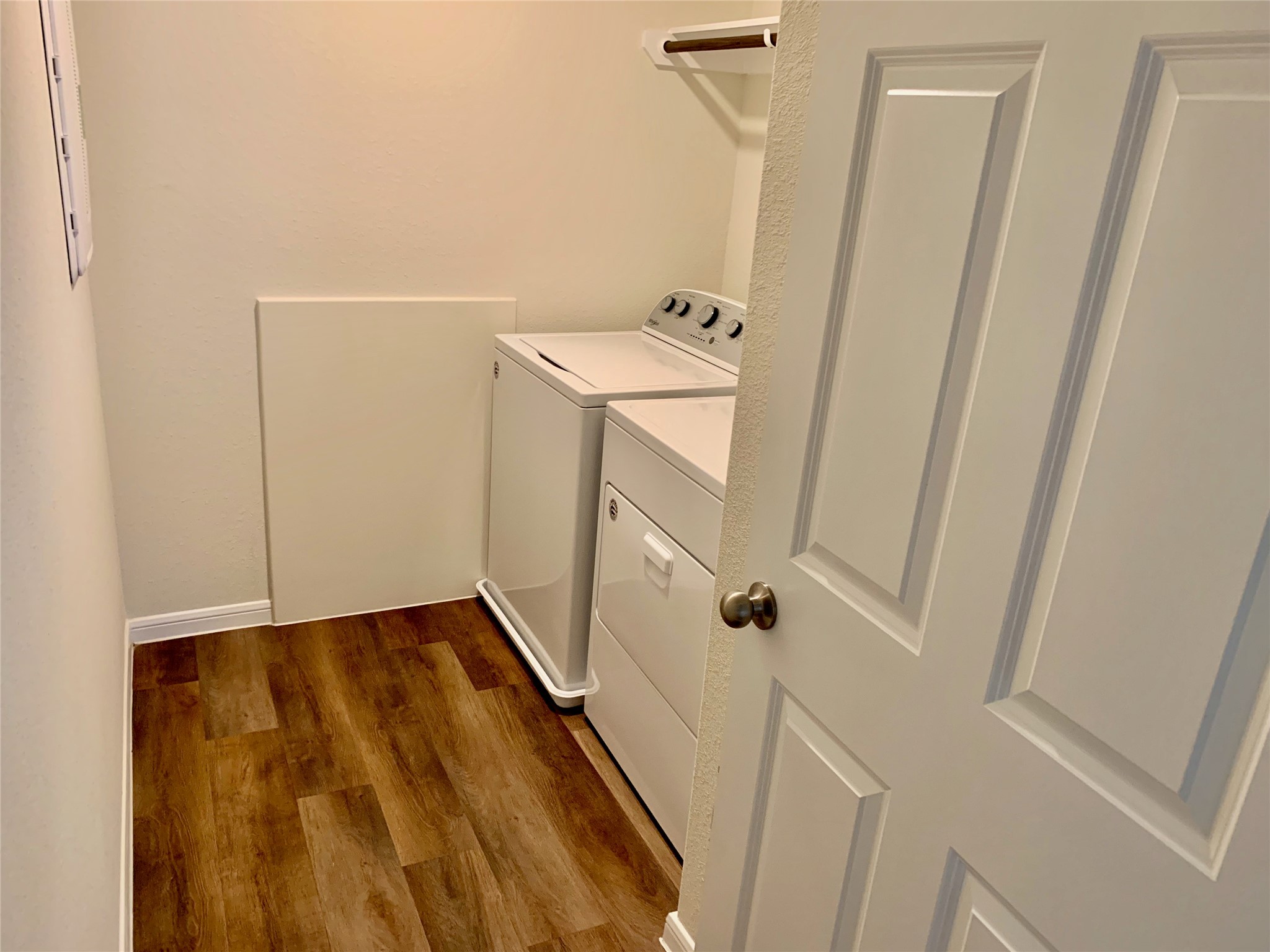 Houston Condo: 4622 Falling Sun Drive