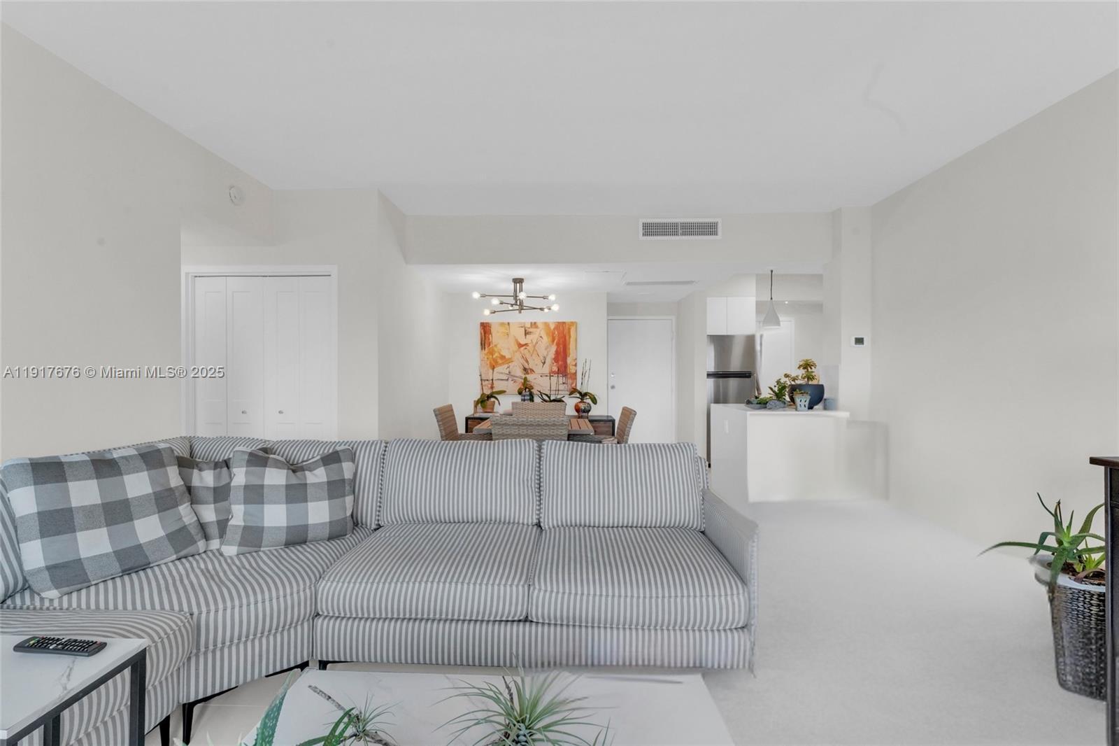 Coral Gables Condo: 700 Biltmore Way