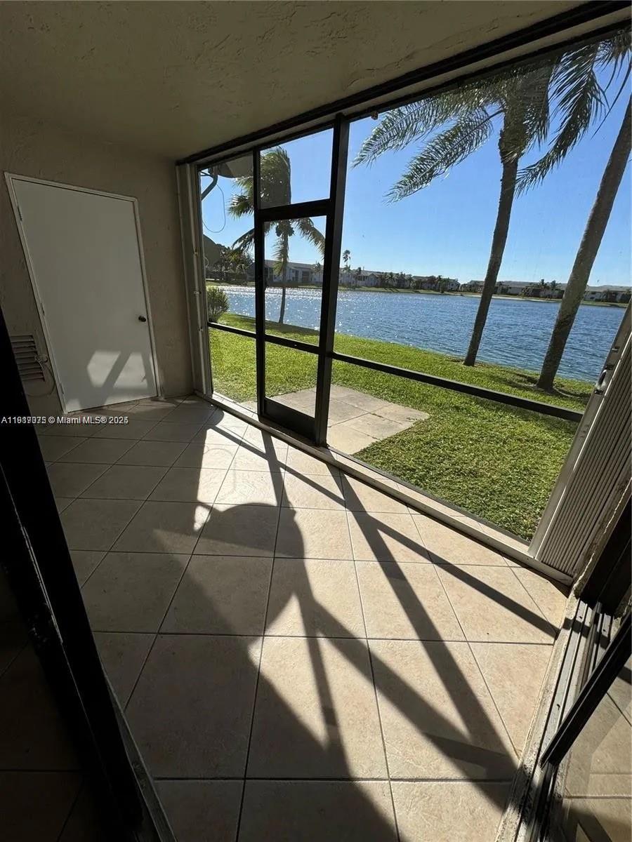 Homestead Condo: 1460 Jefferson Drive