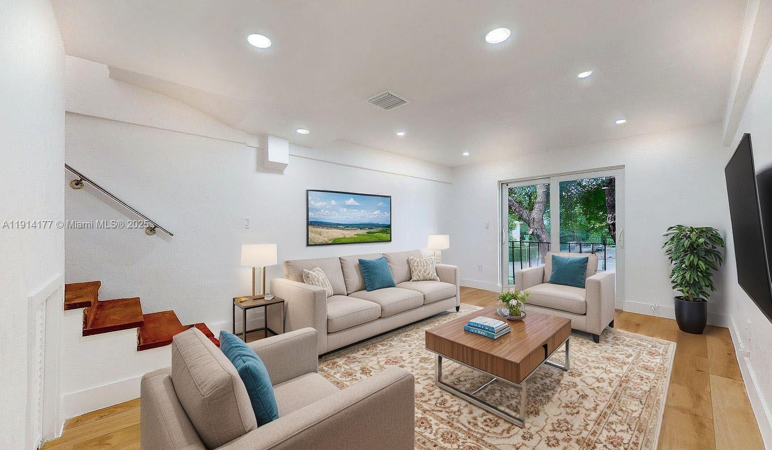 Miami Condo: 1201 Southwest 42nd Avenue