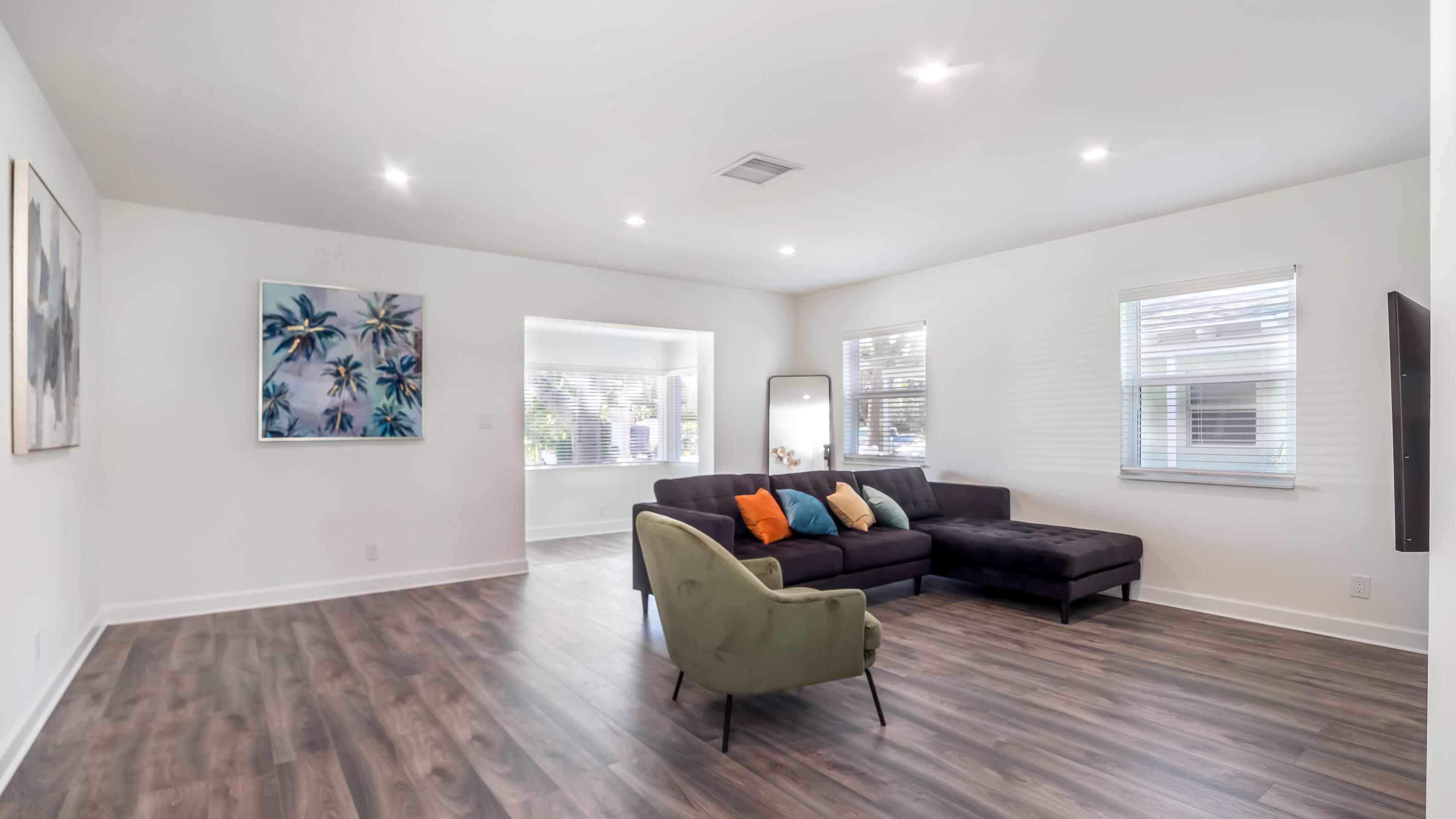 Delray Beach Condo: 121 George Bush Boulevard