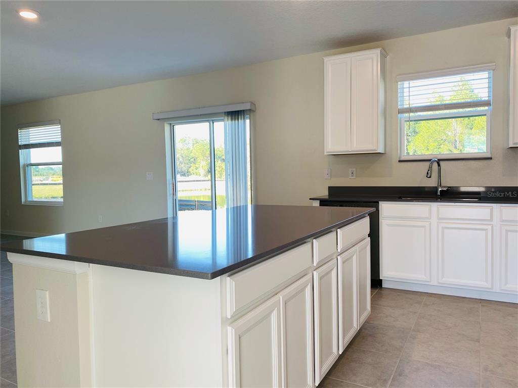 Clermont Condo: 16436 Fernridge Street