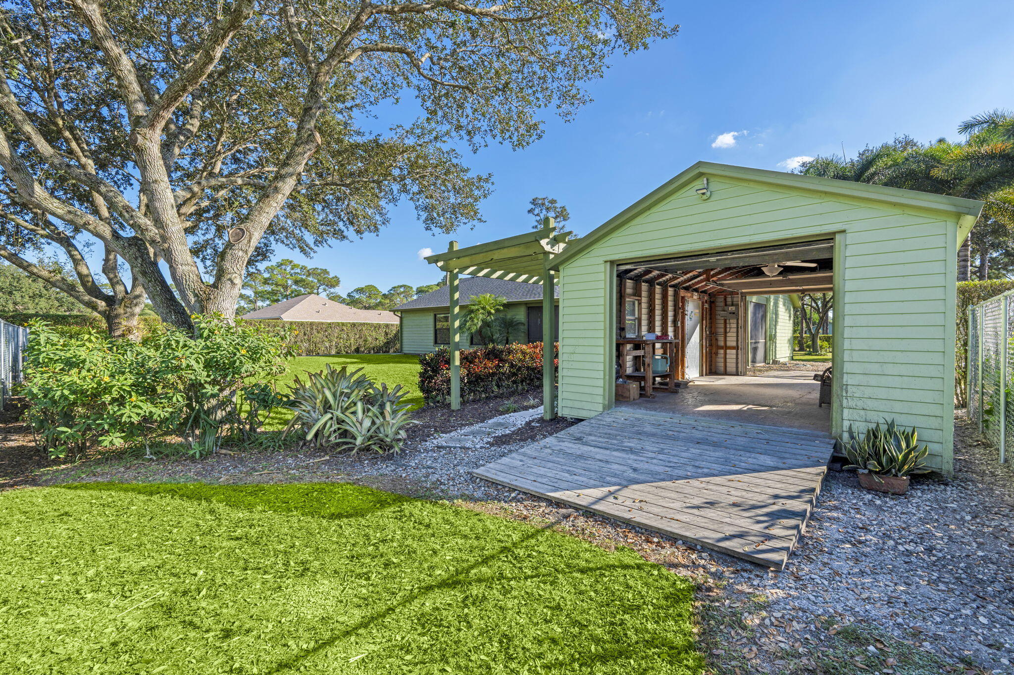 Royal Palm Beach Condo: 11989 Persimmon Boulevard