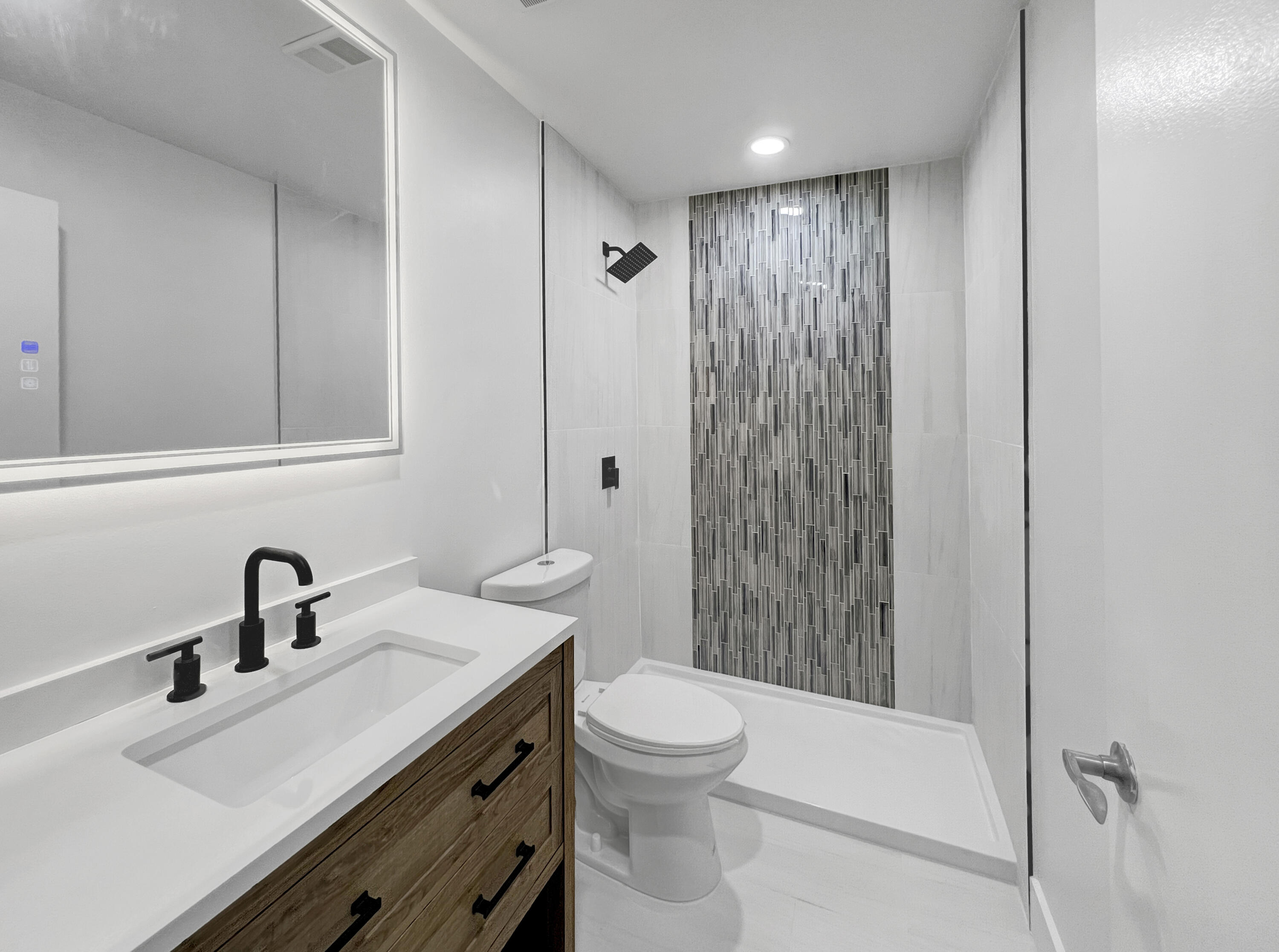 Delray Beach Condo: 1050 Crystal Way