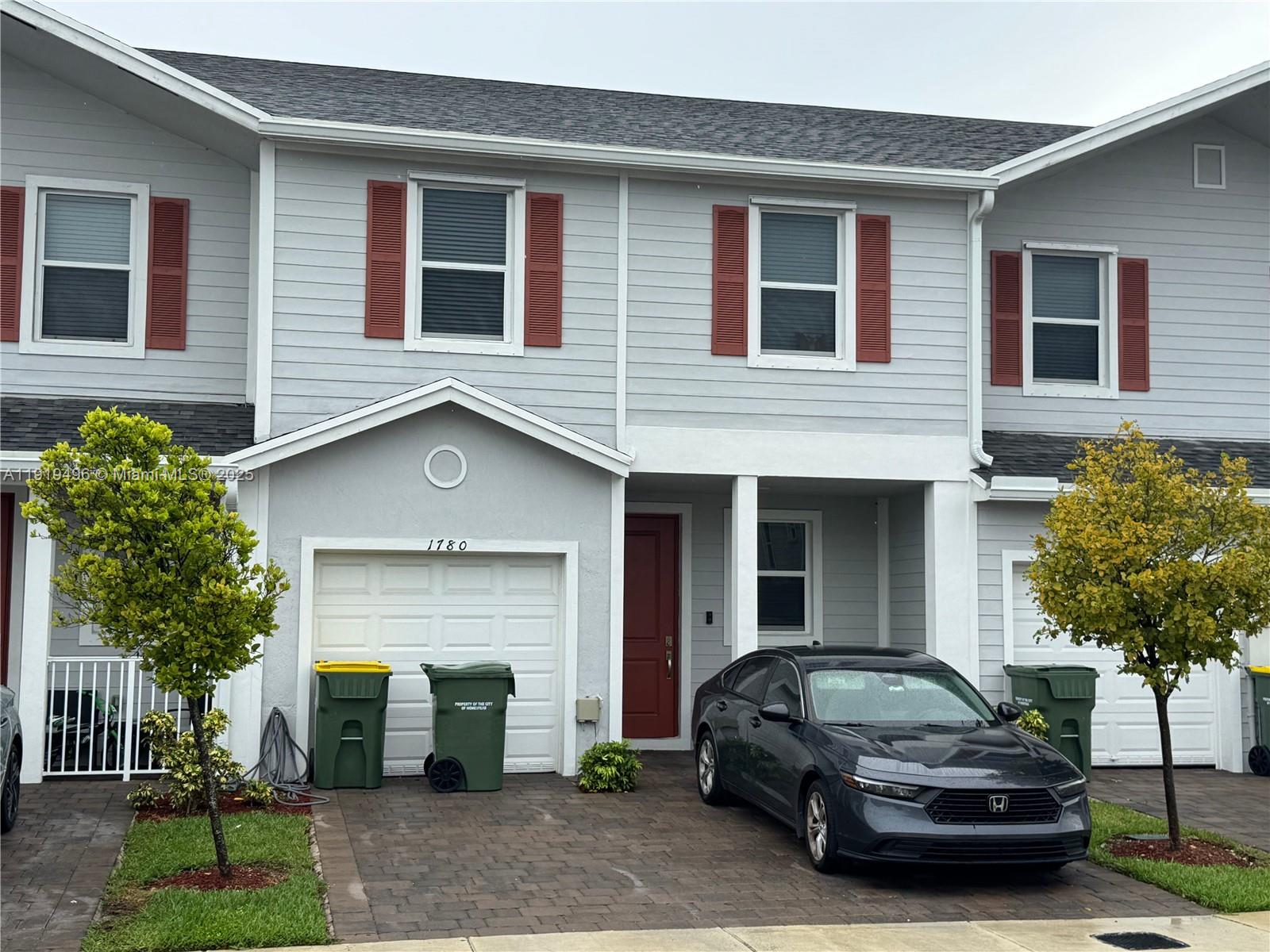 Homestead Condo: 1780 Southeast 9th Avenue